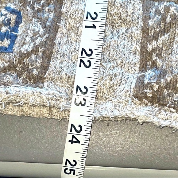 Portraits by Northern Isles Embroidered Cardigan - M (Fits Like L) - Picture 13 of 13